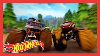 MAIORES AVENTURAS HOT WHEELS MONSTER TRUCKS NO CAMP CRUSH! 💥🏁🏆 | Hot Wheels Brasil