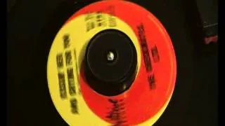 Checkmates Ltd - Kissing her and crying for you - Capitol Records - Old Russ Spin at Wigan Casino