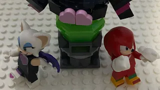 Lego:Knuckles vs Rouge