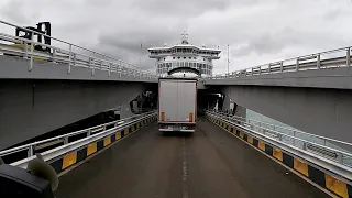 Manş Denizini Tırla Geçmek. Turkish Truck in Dfds