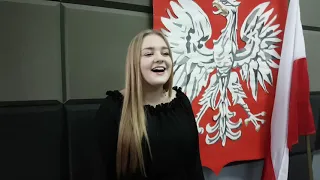 Hymn Konstytucji 3 Maja - Julia Wiśniewska z MGOK w Sompolnie