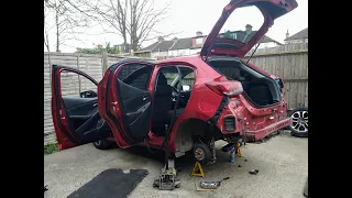 Mazda 2 2016 factory reverse camera install - Lockdown project.