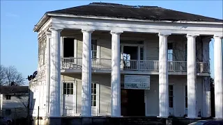 Tuskegee Alabama Searching for Antique Bottles