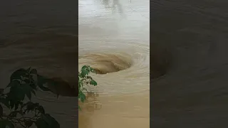 смертельный водоворот