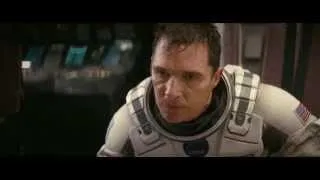 Interstellar - oficiální hlavní trailer s českými titulky