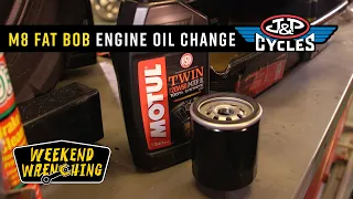 Oil Change : Harley Davidson Milwaukee Eight Softail