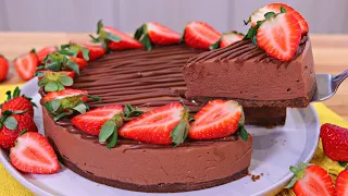 TORTA MOUSSE CHOCOLATUDA SEM GELATINA | TORTA DE CHOCOLATE COM MORANGO FÁCIL