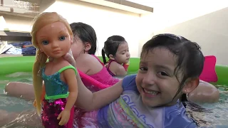 EN LA PICINA CON SIRENAS / videosparaniños / cuentosinfantiles