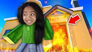 ROBLOX DON'T BURN THE HOUSE DOWN...