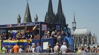 Deutsche Bank marches in Pride parades around the world - also in Cologne