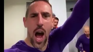 Franck Ribery in the Fiorentina Dressing Room after beating Juventus 😂 || So happy ||