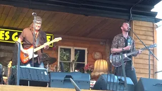 Hamburg Blues Band feat. Krissy Matthews @ Motel California on 2021-07-23 "Hairdryin' Drummer Man"