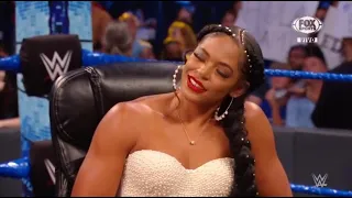 Firma de Contrato  Entre Becky Lynch & Bianca Belair - WWE SmackDown 10/9/2021 (En Español)
