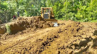 How to Wide a Plantation Road Perfectly Using a CAT D6R XL Bulldozer