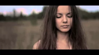 Мним ft. Marinne - Первая любовь (Official video)