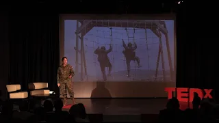 El fortalecimiento psicológico en el Ejército de Tierra | Elena Martín Molina | TEDxUGR