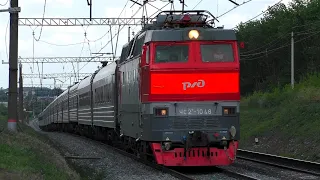 ЧС2Т-1048 со скорым поездом Орск - Москва и приветливой бригадой