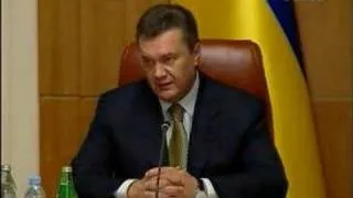 Янукович - Тарасюк, на вашому місці, я б не посміхався