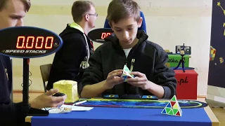 0.91 First Official Sub1 World Record Pyraminx Single! - Dominik Górny