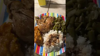 This is the meal for today steam chicken, green beans, rice sweet potatoes ￼