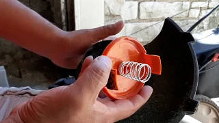 COMO COLOCAR EL Hilo  A UNA DESBROZADORA Black & Decker de Bateria 20 Volt