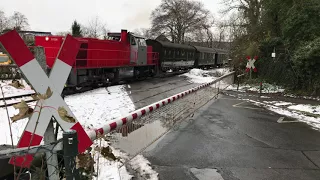 Nikolauszug auf dem Rückweg nach Bochum am Posten Herbede