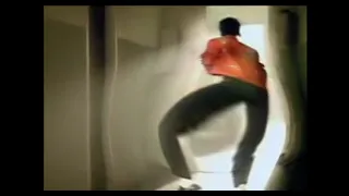 YTP: Michael Jackson Demonstrates How to Use an Eggbeater