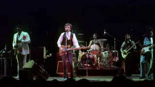 (Your Love Keeps Lifting Me) Higher And Higher - Bruce Springsteen (25-03-1977 Music Hall,Boston)