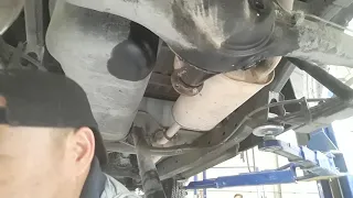 mitsubishi L200 ( DISMANTLE REAR DIFFERENTIAL)