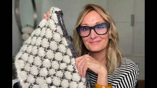 a friend to knit with - episode 43 stripes, bubbles and all the black and white!