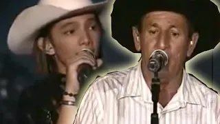 Mayck e Lyan EMOCIONAM ao cantar com Vô Valdomiro - Cobra Venenosa
