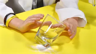 ניסוי הכוס המכושפת - כוס באלכסון