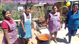 en familia festejamos el cumpeaños 🎂 de mi hijo en el rancho