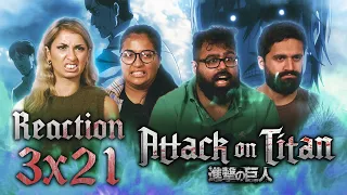 Attack on Titan DUB - 3x21 Attack Titan - Group Reaction