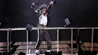 Michael Jackson - Bad (Live Bad Tour In Los Angeles) (Remastered)