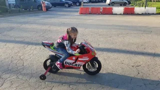 Ducati Desmosedici for children UNBOXING