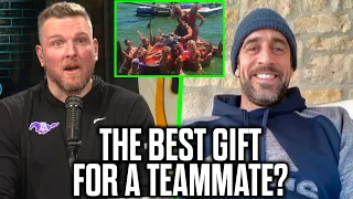 Aaron Rodgers Tells Pat McAfee About The Best Gifts He's Given Teammates