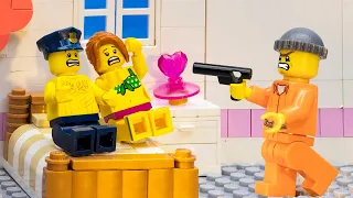 Lego Police Prison Break Ep. 66: Couple In Prison - Lego Stop Motion Animation - Brick Rising