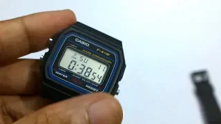 Casio F-91W - Disassembly and Battery Replacement