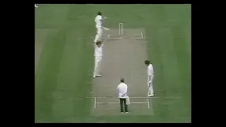 ENGLAND v NEW ZEALAND 1st TEST MATCH DAY 2 THE OVAL JULY 28 1978 BOB WILLIS DAVID GOWER CLIVE RADLEY