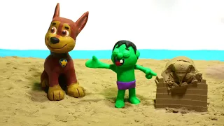 Paw Patrol & Hulk sand castles Superhero Stop motion videos for kids