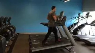 How to properly walk on incline on a treadmill