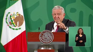 AMLO exhibe a Diego Fernández de Cevallos en la mañanera