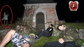 DONT GO TO A CEMETERY OVERNIGHT OR A HAUNTED GHOST WILL APPEAR! | 24 HOUR CHALLENGE AT A CEMETERY!