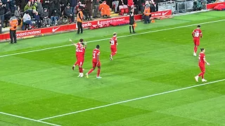 Anfield Reacts To Dominic Szoboszlai’s Thunderous Goal! | Liverpool 3-1 Leicester