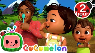 Nina and Familia Play Simon Says | Cocomelon | Moonbug Kids