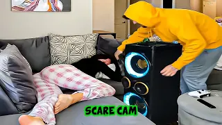 BEST SCARE CAM Priceless Reactions 2024😈#42 | Funny Videos TikTok🤣🤣 | CoCo Scare Cam |