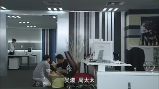 Movie! The manager is framed, and his pregnant wife collapses while pleading to the CEO for mercy!
