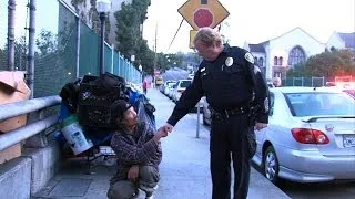 SD Officer Retiring After 15 Years Helping the Homeless