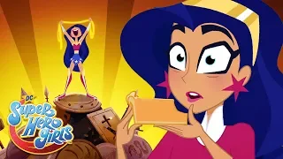 #QueComanPay | DC Super Hero Girls Latino America